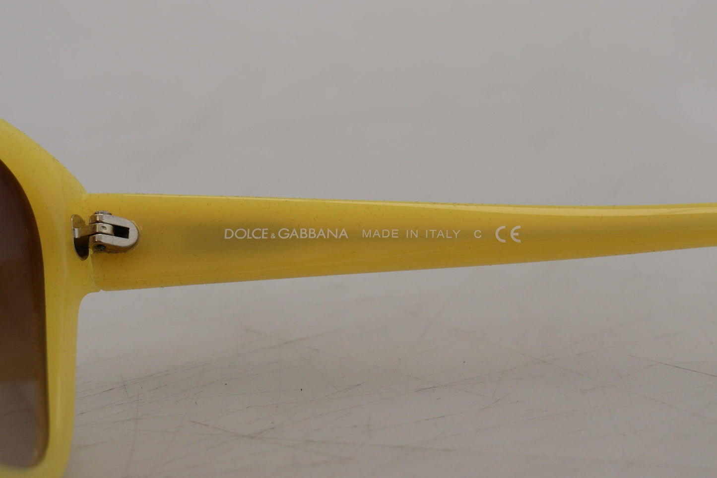 Lunettes de soleil Dolce & Gabbana Chic en acétate jaune dégradé