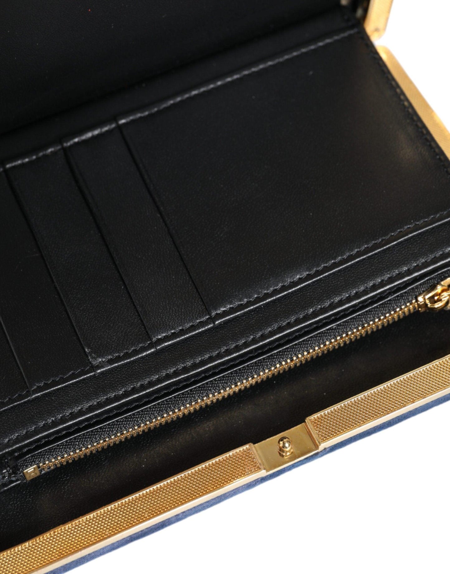 Pochette miniature en velours bleu Dolce & Gabbana avec cadre doré